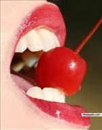 red mouth and apple - click for next photo