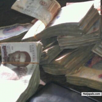 Am talking money u talking nonsense - click for next photo