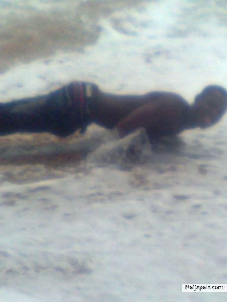  - click for next photo