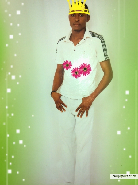 The king is born, to transformed lives in Naijapals. - click for next photo