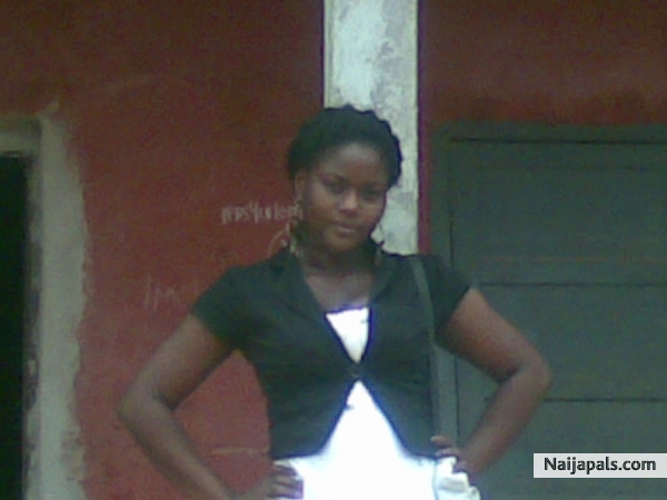adesuwa - click for next photo