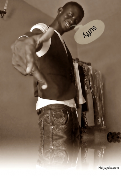  - click for next photo