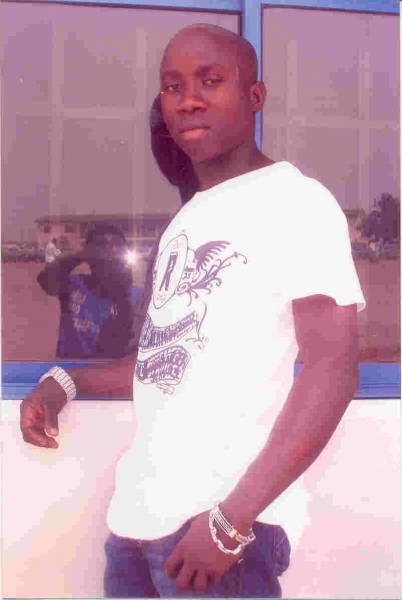  - click for next photo