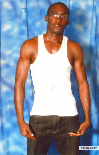 lil dush - click for next photo