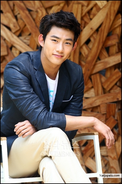 TAECHYOON 2PM - click for next photo
