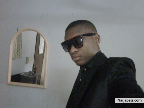 Barrister Slim - click for next photo
