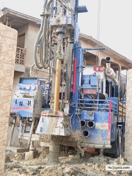 Borehole drilling - click for next photo