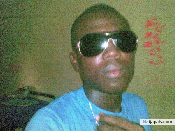 I' m ME !!!!!! - click for next photo