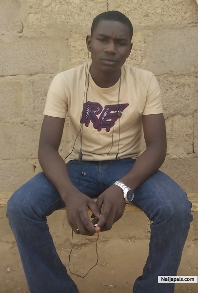  - click for next photo