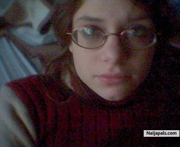 nadja - click for next photo