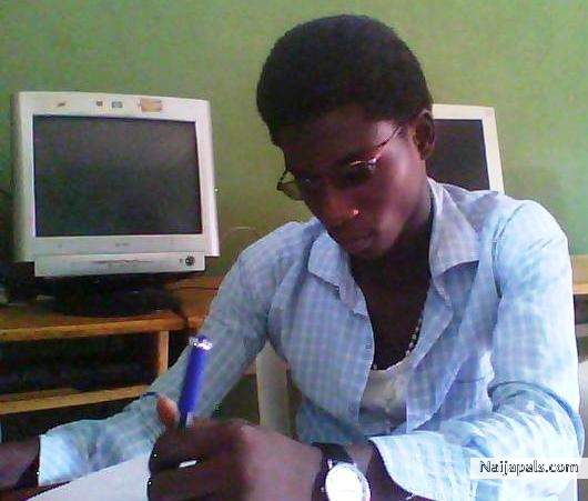  - click for next photo