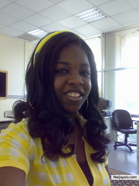 another yellow - click for next photo