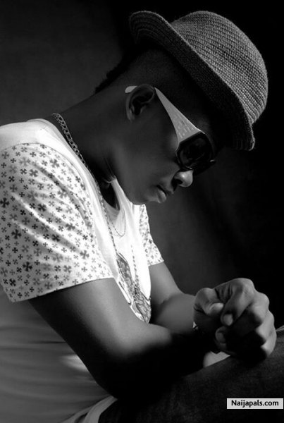 #OluwAbeezy - click for next photo