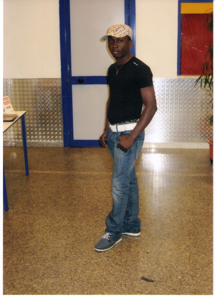  - click for next photo