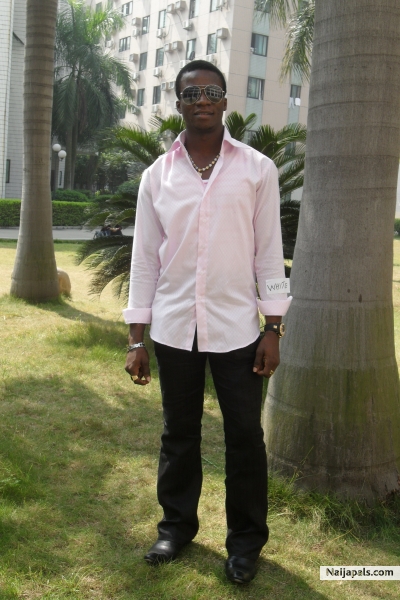  - click for next photo