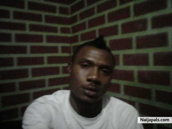 SIMPLE ME - click for next photo
