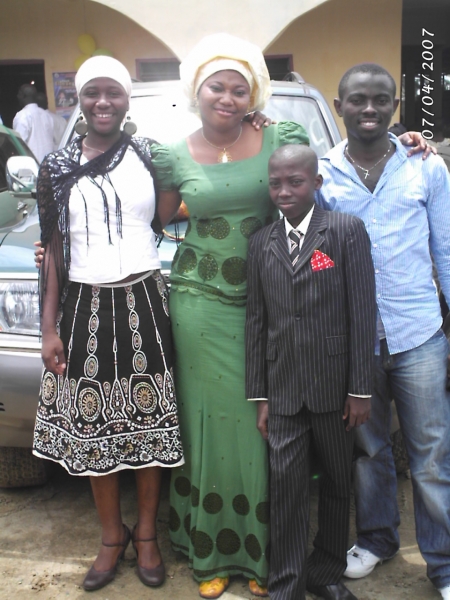 my sis & kids - click for next photo