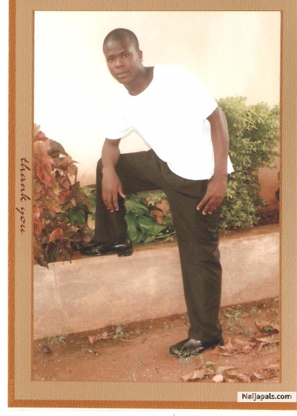 rotimi - click for next photo