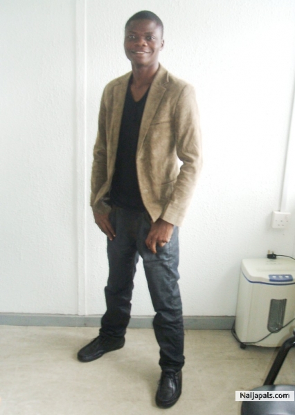  - click for next photo
