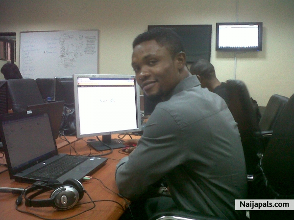 in da office - click for next photo