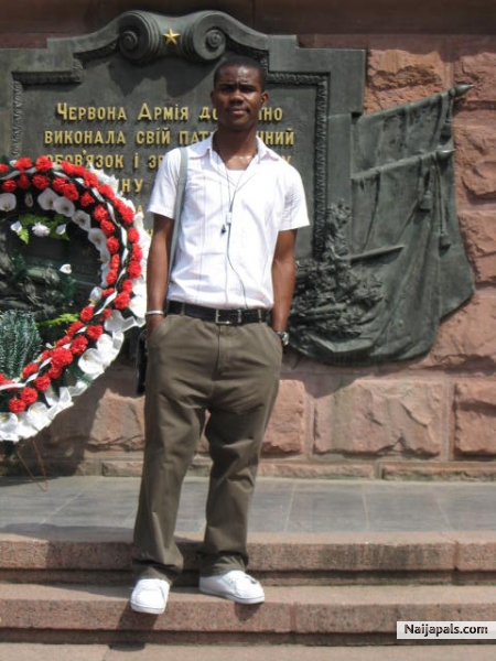  - click for next photo