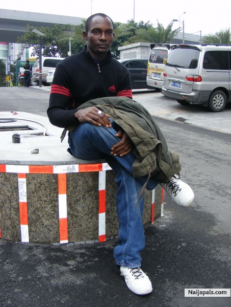  - click for next photo