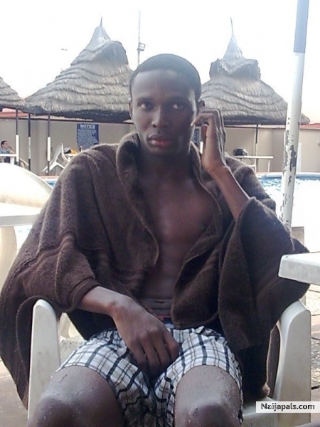 Cooling out on a hot sunday!!! - click for next photo