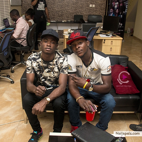 Some say he look like OBO #HKN, True? Get SHAKE UR UKWU by Ado via https://spinlet.com/music-and-genre-album/246956 @Spinlet @IamAdoOfficial - click for next photo