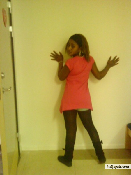  - click for next photo