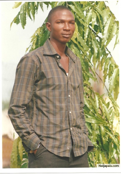  - click for next photo