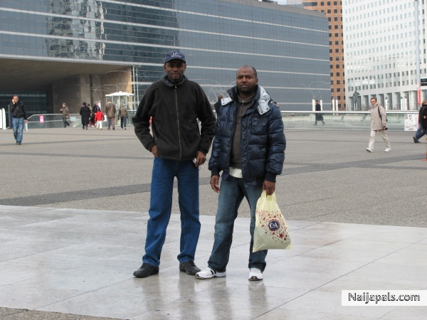  - click for next photo