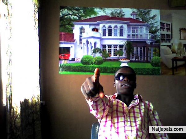  - click for next photo