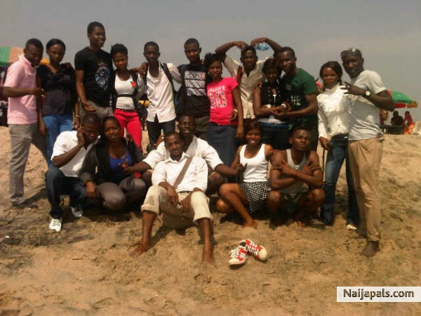 oniru tins - click for next photo