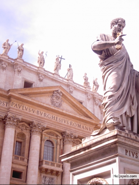 VATICAN ROME - click for next photo