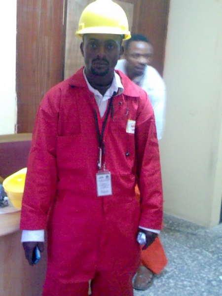 FULL SAFETY KITTED - click for next photo