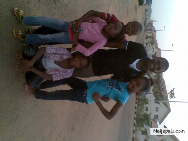ABJ KABUSA GARDEN ESTATE 2RK AND THE ADERIBIGBES. - click for next photo