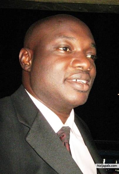 Otunba Fayo - click for next photo