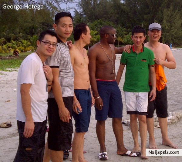 George Hetega with Friends - click for next photo