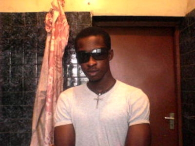  - click for next photo