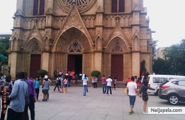 Worship with us @ Yide Lu, Guangzhou China. - click for next photo