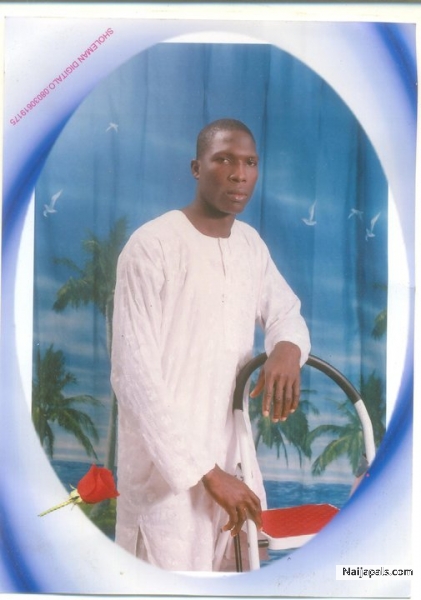  - click for next photo