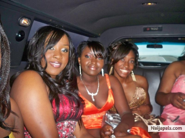 in the limo - click for next photo