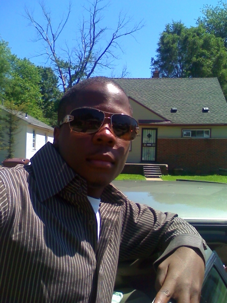  - click for next photo