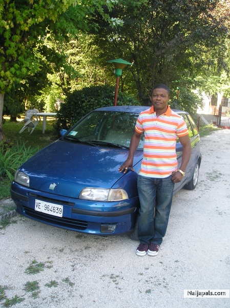  - click for next photo