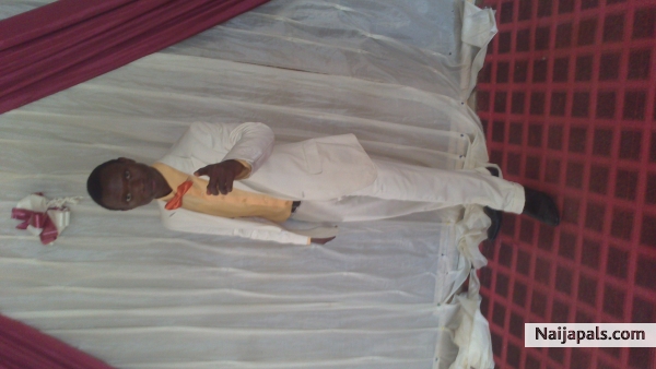 D PROF - click for next photo