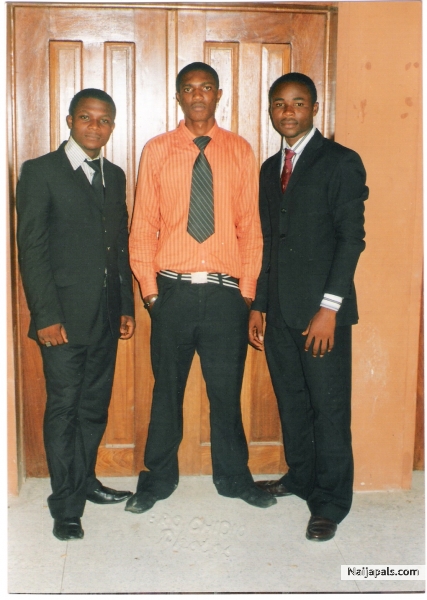  - click for next photo