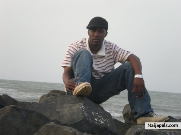 4 U - click for next photo